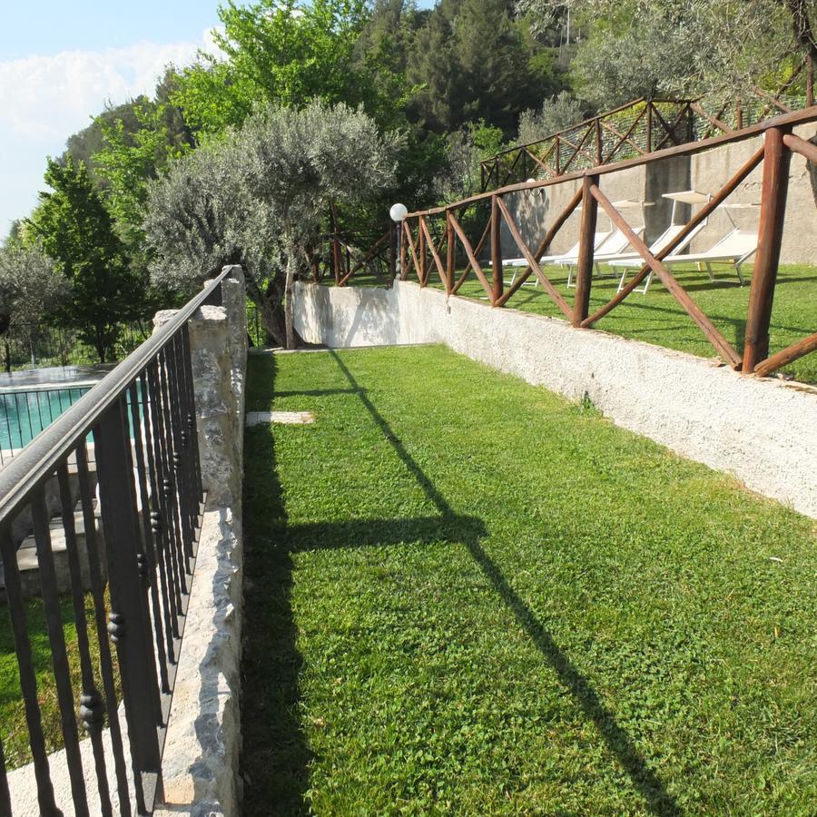 Villa Al Rifugio Cava De' Tirreni Bagian luar foto