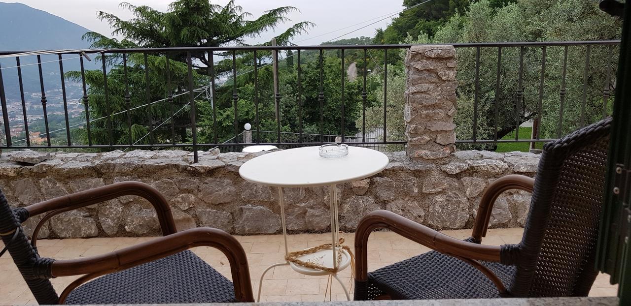 Villa Al Rifugio Cava De' Tirreni Bagian luar foto